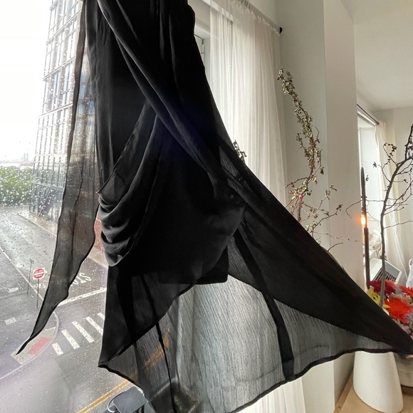 Black cocktail dress never worn - Picture 5 of 7